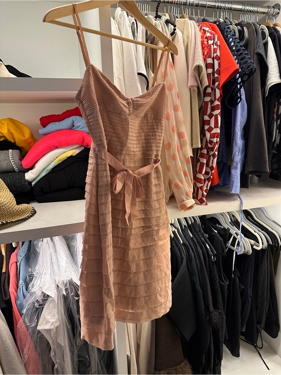 BCBGMaxAzria Dresses & Skirts - BCBGMaxAzria Dusty Rose Tiered Spaghetti-Strap Dress with Waist Tie